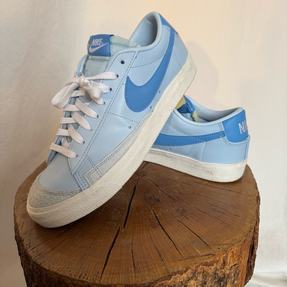 Nike Light Blue and White Sneakers